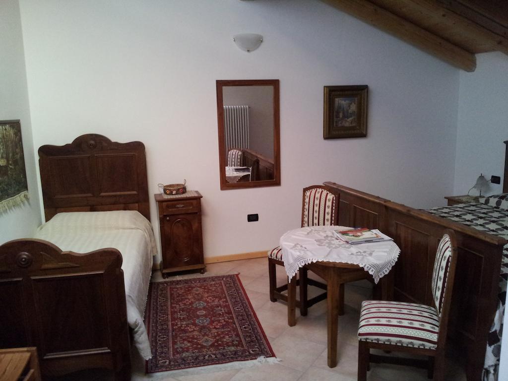 La Cort Di Nonna Rosa Bed & Breakfast Mori Eksteriør bilde