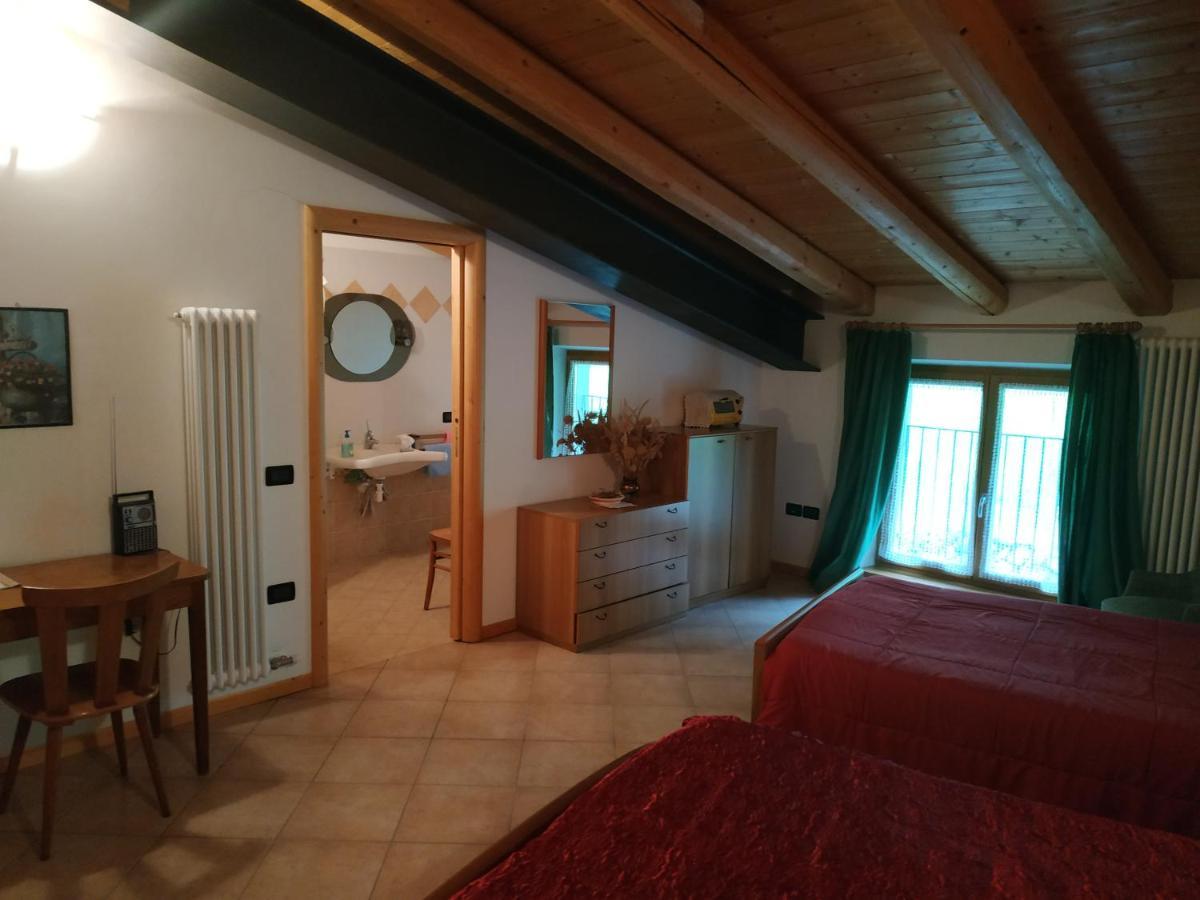 La Cort Di Nonna Rosa Bed & Breakfast Mori Eksteriør bilde